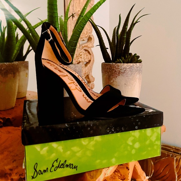 SAM EDELMAN BLACK YARO SUEDE SANDALS 👡 - Picture 4 of 15